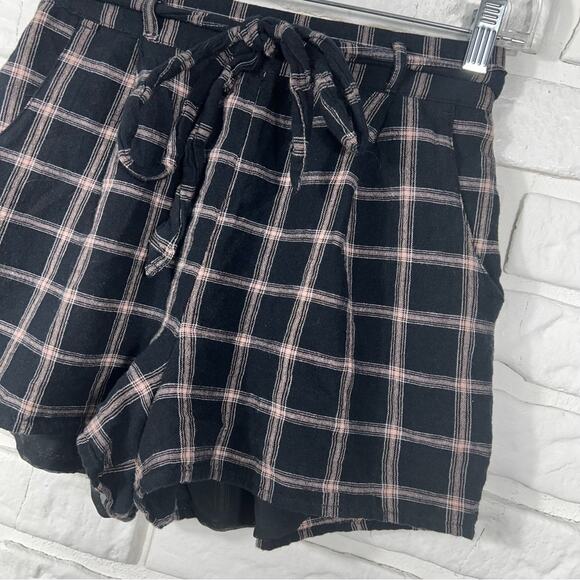 American Eagle Plaid Shorts Size XS - Picture 7 of 9